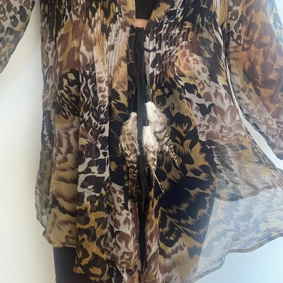 Elizabeth & James leopard Silk Top with Feathers - Picture 3 of 3